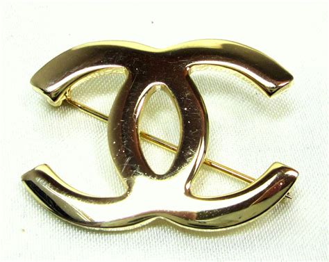 chanel brooch replica